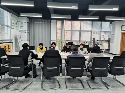 黄山区政协教育界委员工作站开展学习及政治协商活动