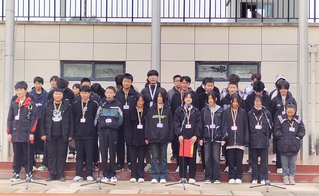 国旗下的思政课