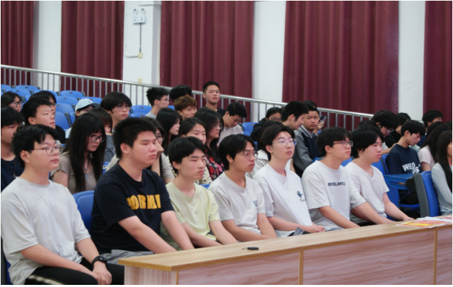 黄山旅游管理学校隆重举行期末表彰大会