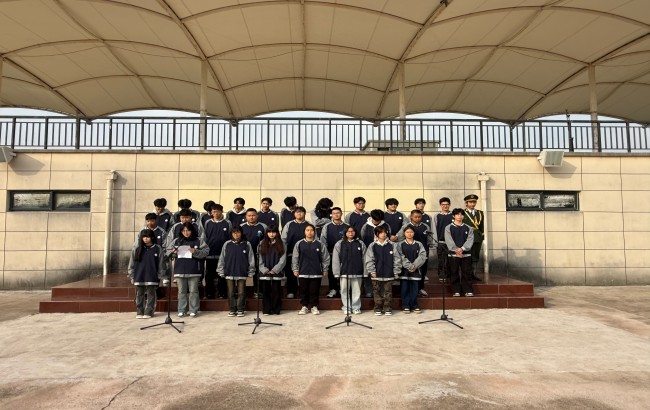 国旗下的思政课