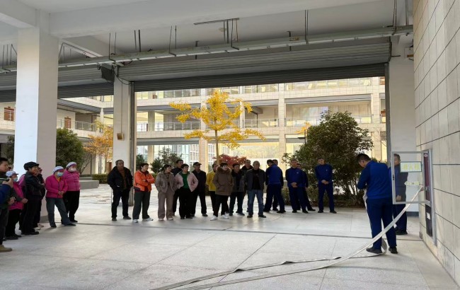 练消防实战精兵 固立德树人根基——黄山旅游管理学校开展“导—师—制”消防安全培训活动